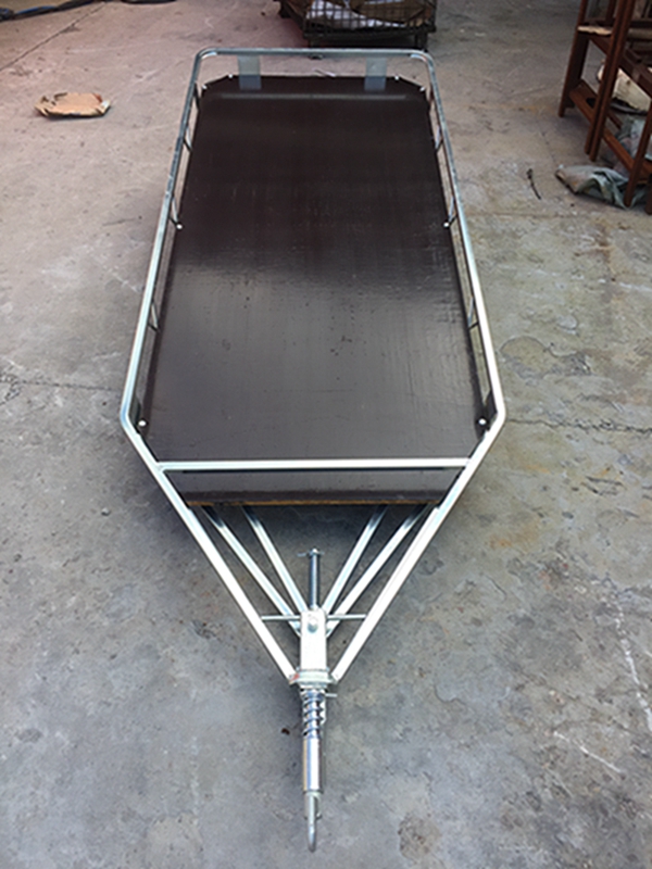 Robuster Holz-Snowboard-Anhäng – Heavy Equipment Haulers Bewertung und Preis