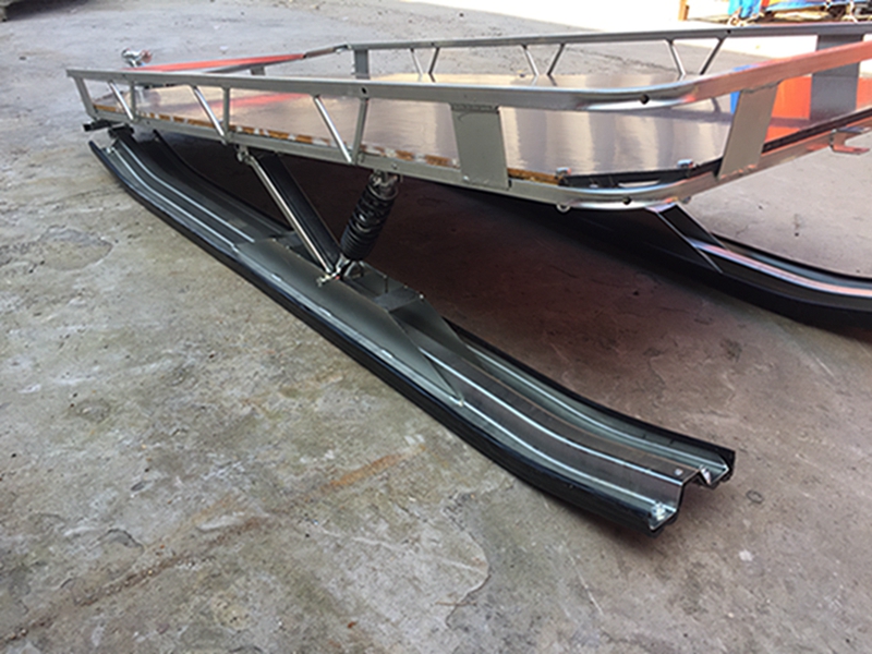 Robuster Holz-Snowboard-Anhäng – Heavy Equipment Haulers Bewertung und Preis